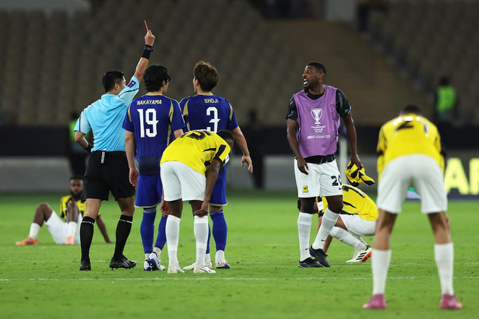 沙特豪门爆冷负日本黑马 亚冠四强格局生变